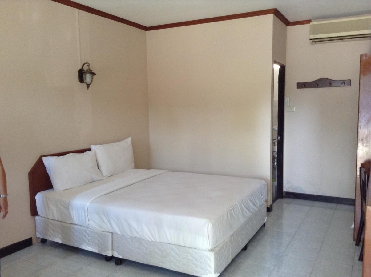 Jomtien Cozy Inn Паттайя Экстерьер фото
